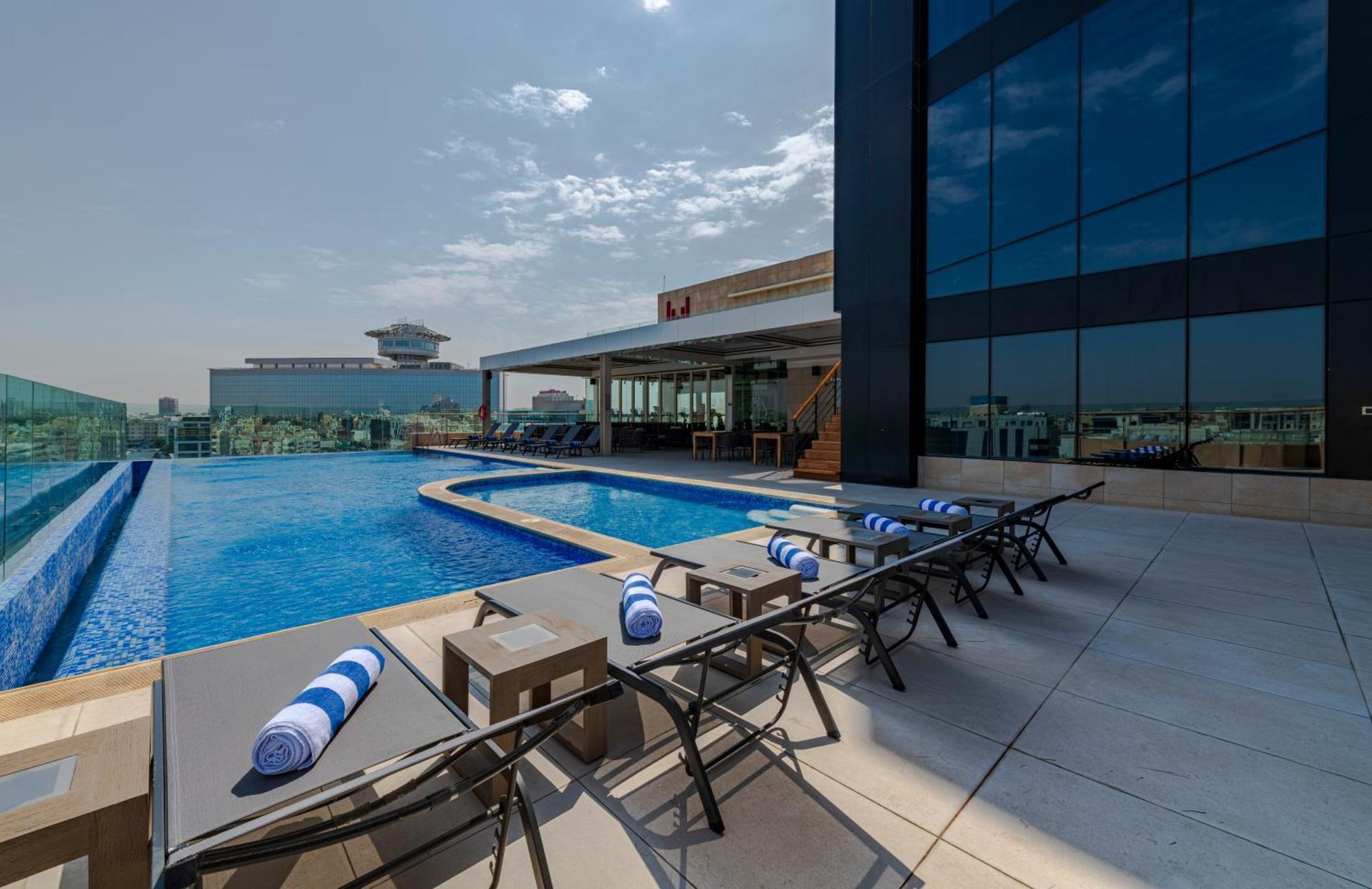 Millennium Al Masar Hotel Jeddah Exterior foto
